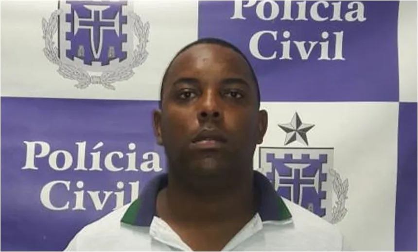 Homem é preso após roubar carro dentro de estacionamento na Paralela