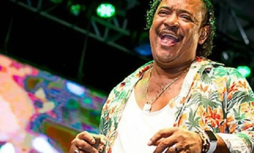 Compadre Washington deve deixar o “É o Tchan”; “me disseram nada”, diz o artista