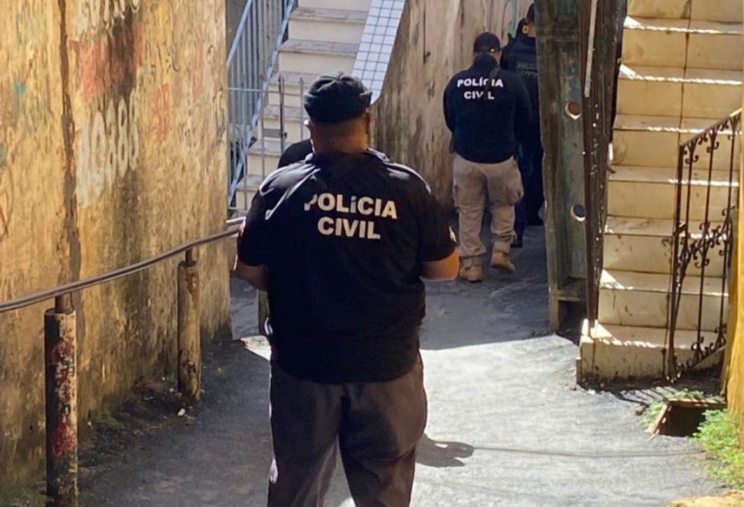 Polícia Civil prende suspeito de integrar quadrilha de roubo de joias no Centro de Salvador
