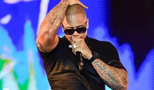 Pré-carnaval: Léo Santana comanda Pipoco nesta terça-feira 