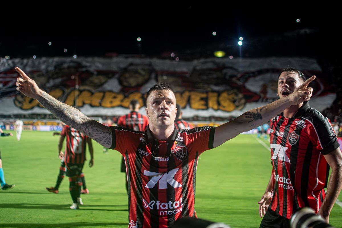 O Vitória venceu o Bahia por 2x1, no Barradão, com gols de Renato Kayzer e Raul Cáceres. Foto: Victor Ferreira/EC Vitória