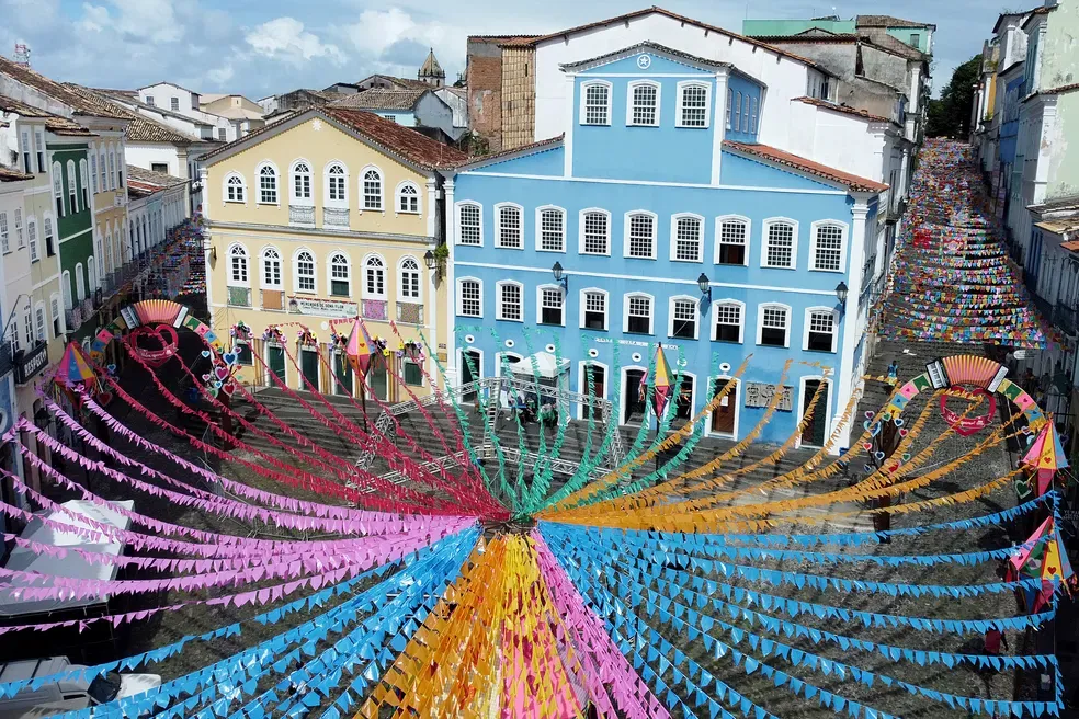Neste ano, os investimentos ser&atilde;o direcionados para festejos juninos no Pelourinho e em bairros da capital baiana. | Foto: Jo&aacute; Souza/GOVBA