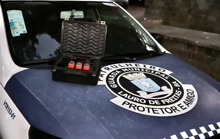 Ministério da Justiça e Segurança Pública disponibilizam armas não letais para Lauro de Freitas