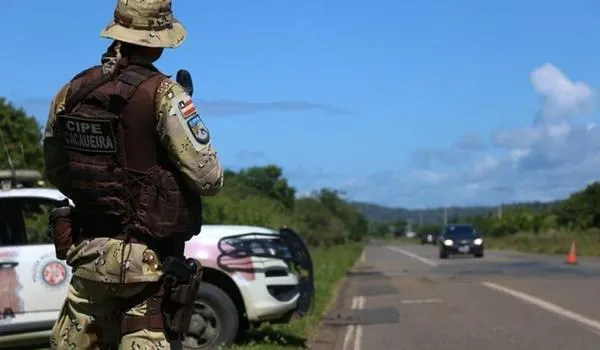 Deputados aprovam abono para policiais e outros servidores baianos; saiba como vai funcionar 