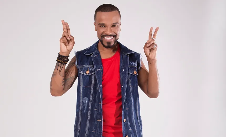 Alexandre Pires apresenta "Baile do Nêgo" no TCA este mês