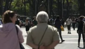 Expectativa de vida do brasileiro sobe para 75,2 anos, mostra IBGE