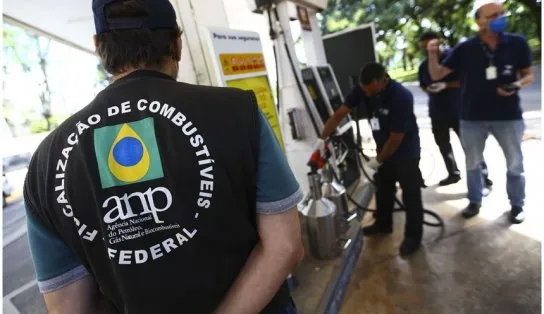 ANP autua postos de gasolina com irregularidades na Bahia e outros 15 estados do país