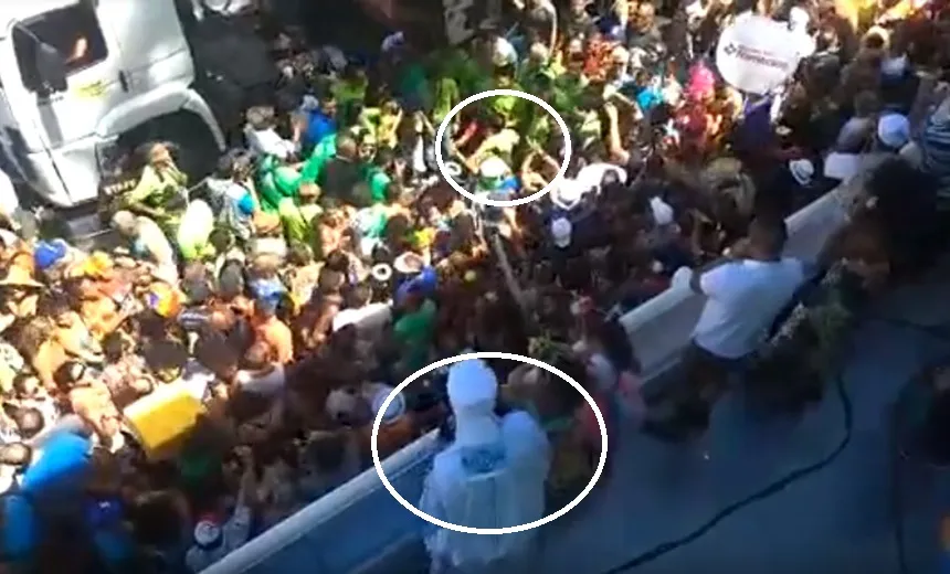 EXCLUSIVO: Rui e ACM Neto se encontram, mas não se cumprimentam no Carnaval; Vídeo