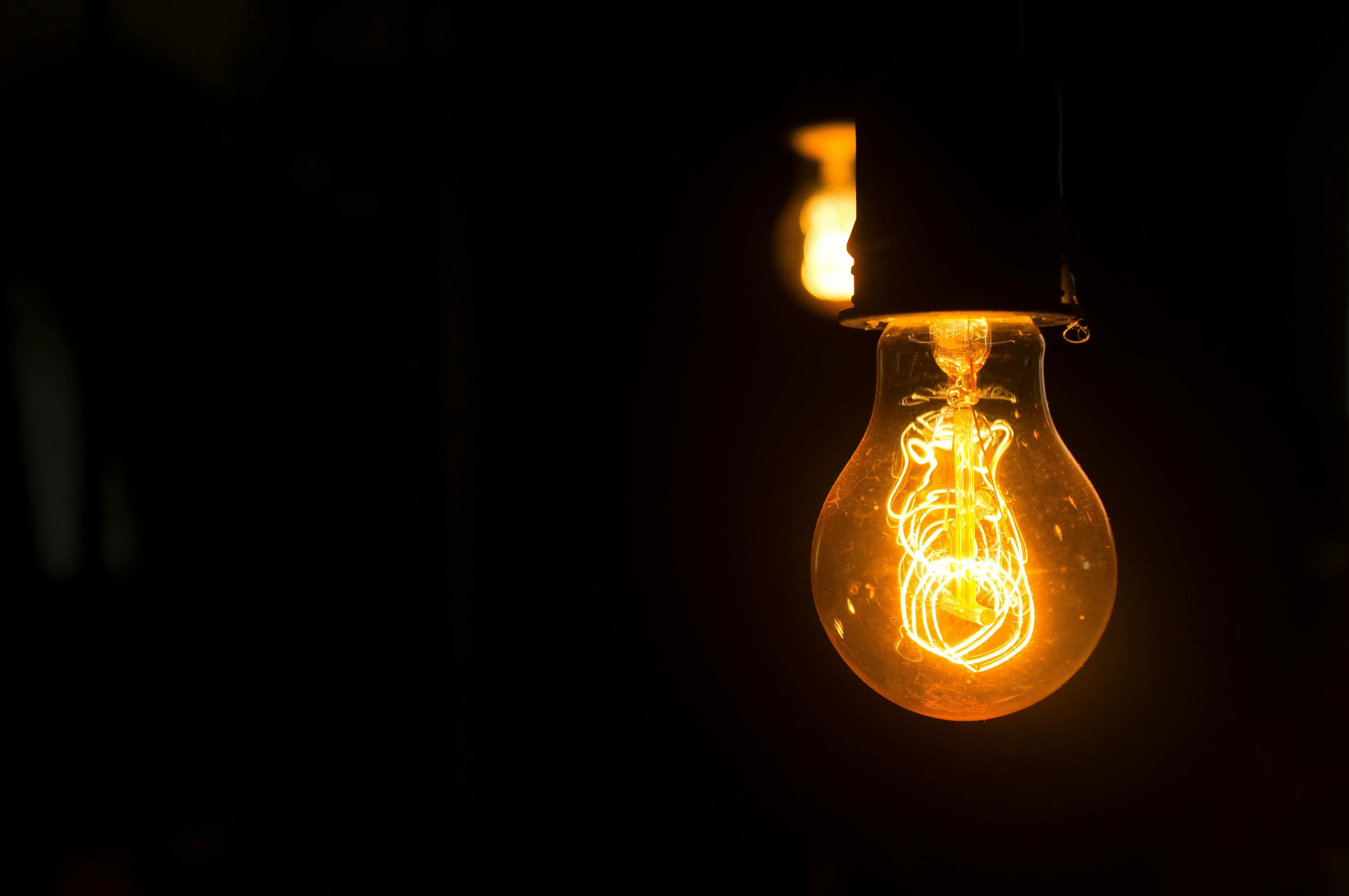 Mais de 6,18 milhões de baianos terão conta de luz zerada a partir de julho
