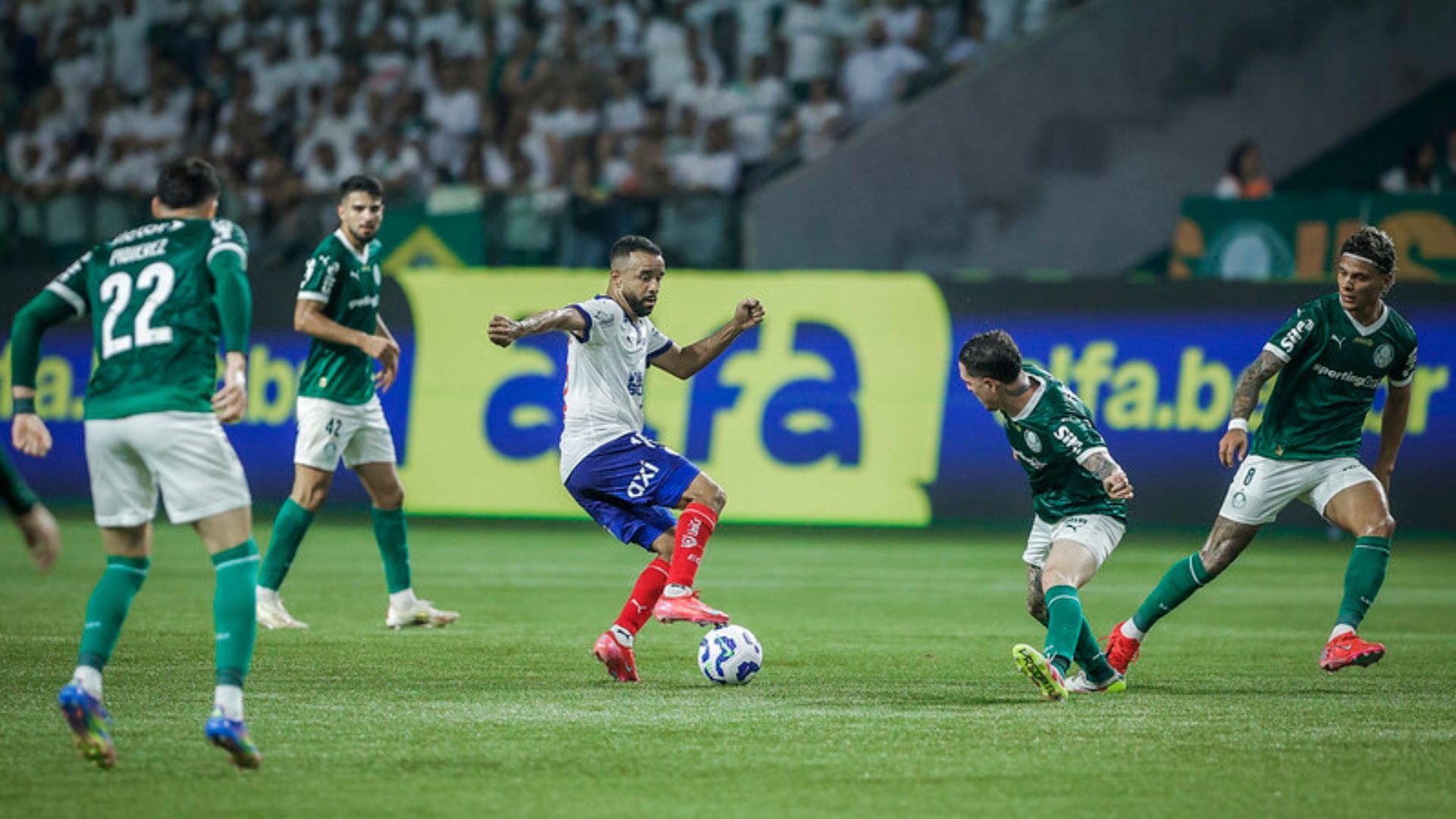Jogo Palmeiras x Bahia foi decidido nos acréscimos | Foto: Rafael Rodrigues/ECBahia