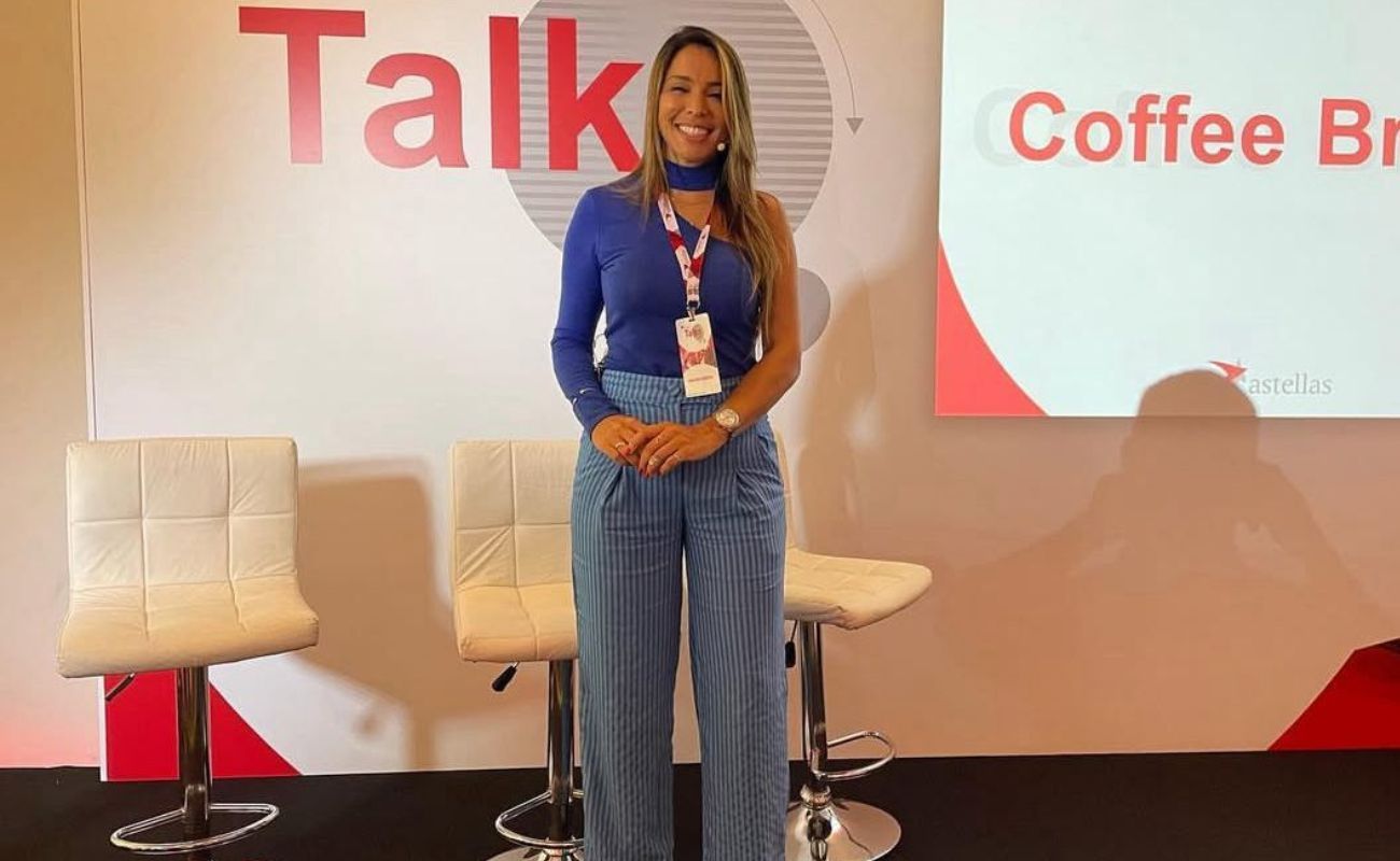 Dra. Amanda Arruda, farmacêutica (@amandapires.arruda)