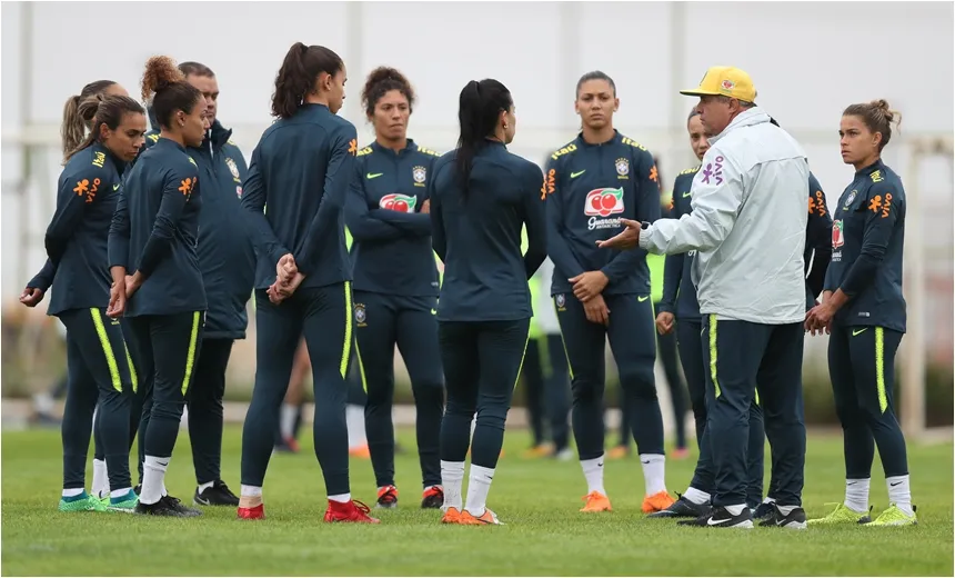 Seleção Brasileira feminina encara Argentina na semifinal da Copa América do Chile