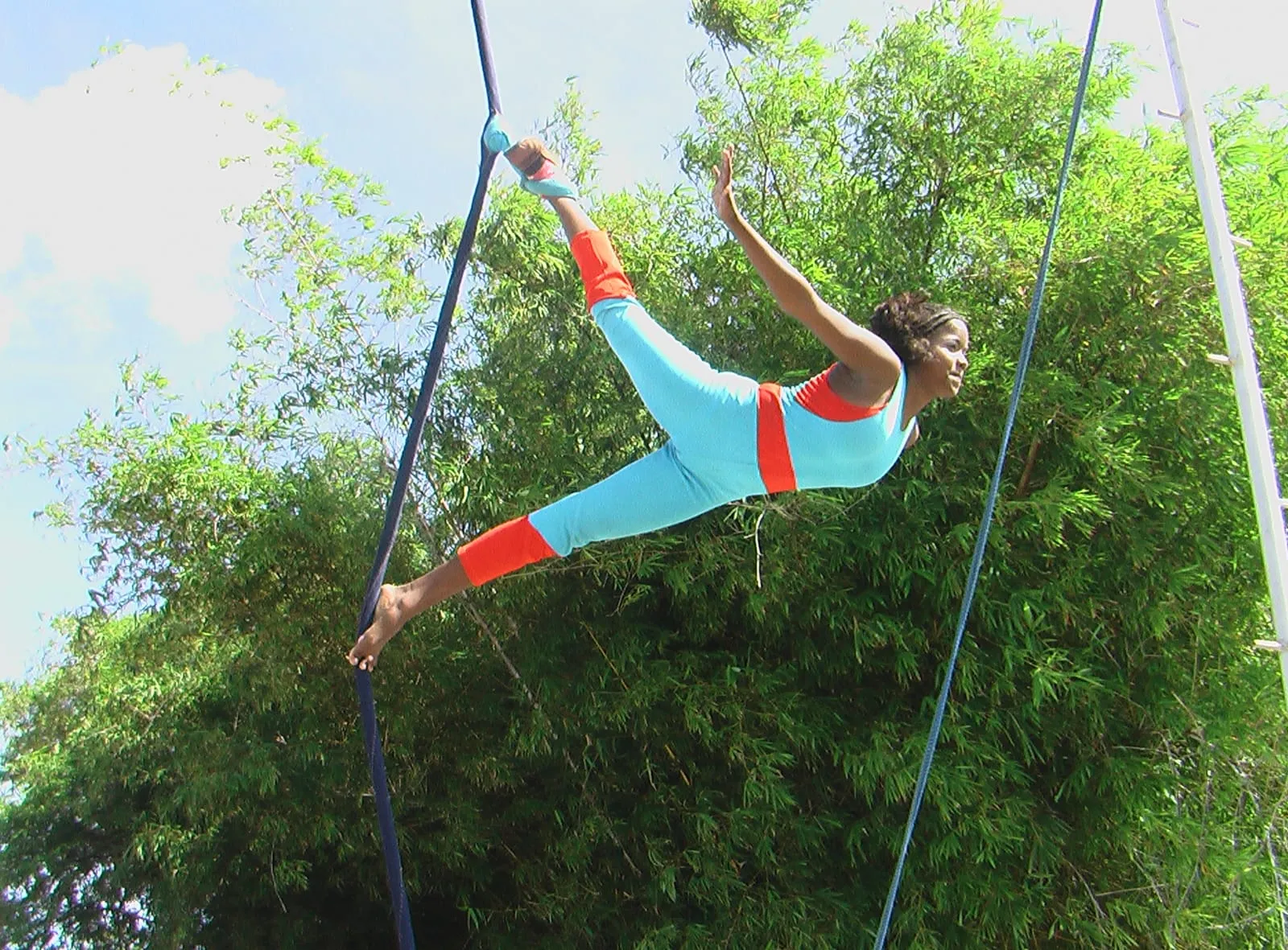 Escola Picolino abre inscrições gratuitas para curso de circo em Salvador
