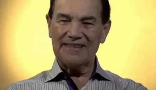Líder religioso de 94 anos, Divaldo Franco é submetido a cirurgia nos rins e passa bem; médicos dizem que procedimento foi um sucesso