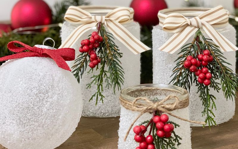 Aposte em luzes amarelas para deixar o ambiente mais quente e acolhedor na noite de Natal/Foto: Reprodução