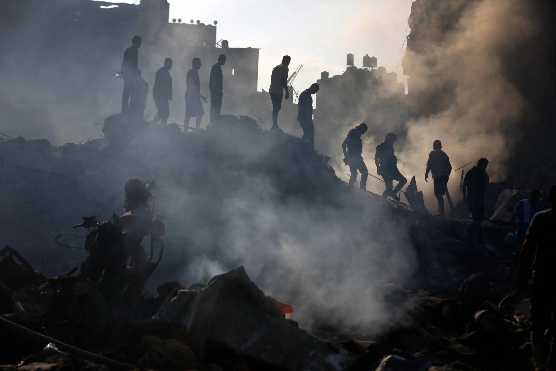 Gaza: 15 pessoas morrem após bombardeio em escola que funcionava como abrigo