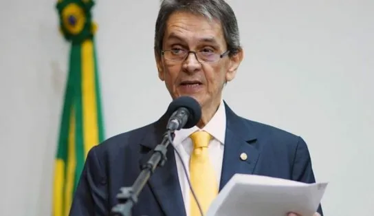 Alexandre de Moraes mantém prisão do ex-deputado Roberto Jefferson