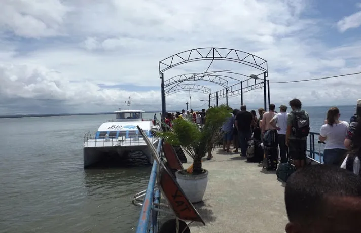 Passagem da Tocha Olímpica altera horários da travessia Salvador – Morro de São Paulo