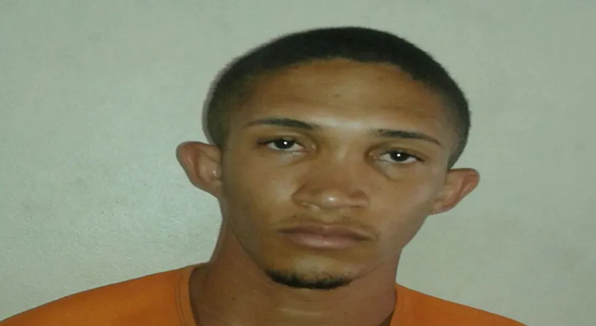 Traficante é preso após matar usuária de drogas com 10 tiros em Pernambués