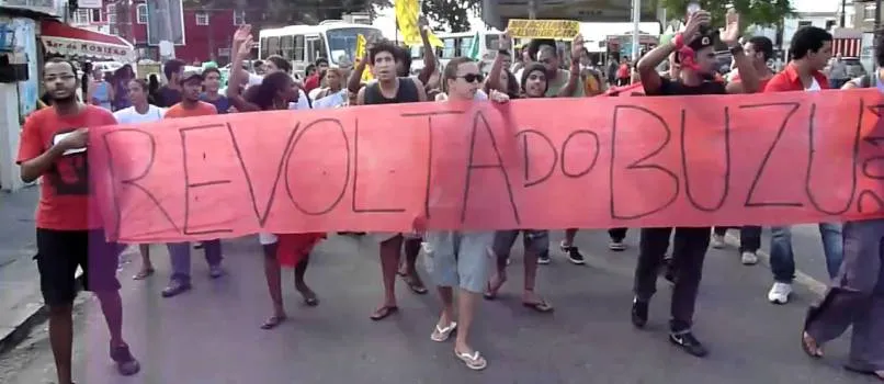 “PARA AÍ, MOTÔ”: Em 13 anos, preço da passagem de ônibus quase triplicou em Salvador