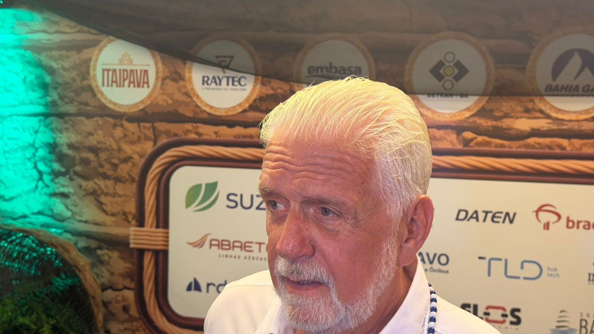 Após anunciar chapa, Wagner volta atrás e diz que decisão é de Jerônimo; Foto: João Tramm / Aratu On