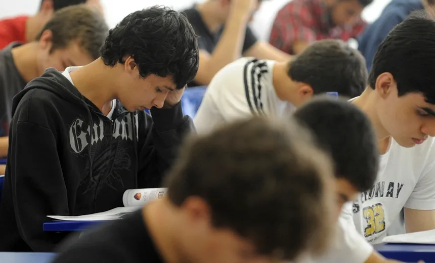 Mais de um milhão de candidatos do Enem não sabem o local de prova; prova será em seis dias