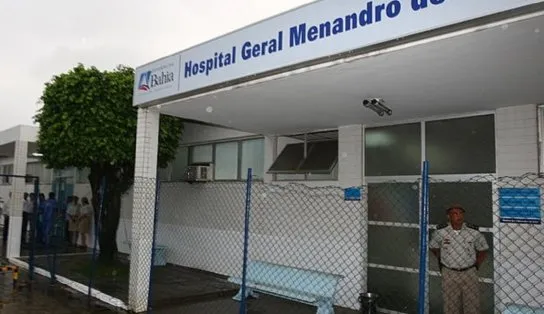 Família espera 12 horas e descobre por acaso que idosa morreu no Menandro de Faria; "trataram como animal"  