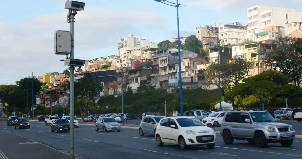 Transalvador Avalia Uso De Inteligência Artificial Para Identificar Infrações Cometidas Por Motoristas Em Salvador.  Foto: Arquivo / Matheus Buranelli / Secom / PMS