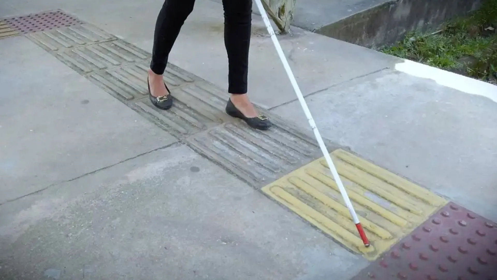 Dias d’Ávila deve ter transporte intermunicipal para pessoas com deficiência visual