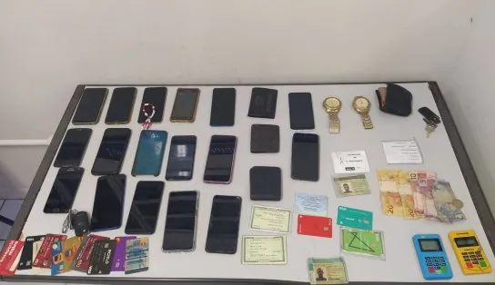Cinco pessoas são presas com 16 celulares furtados em show na Bahia