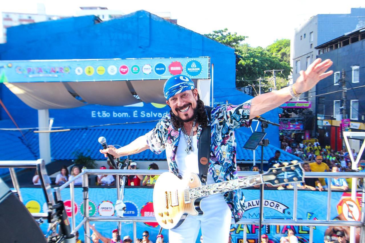 Bell Marques comanda os três dias de desfile do bloco Camaleão. Foto: Divulgação