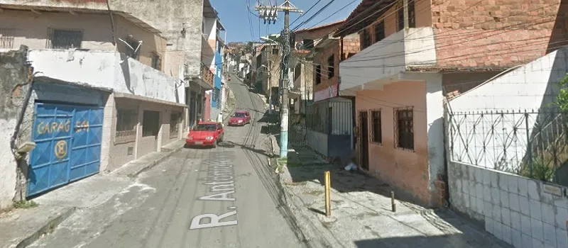VIOLÊNCIA EM COSME DE FARIAS: Homem é morto a tiros e dois ficam feridos