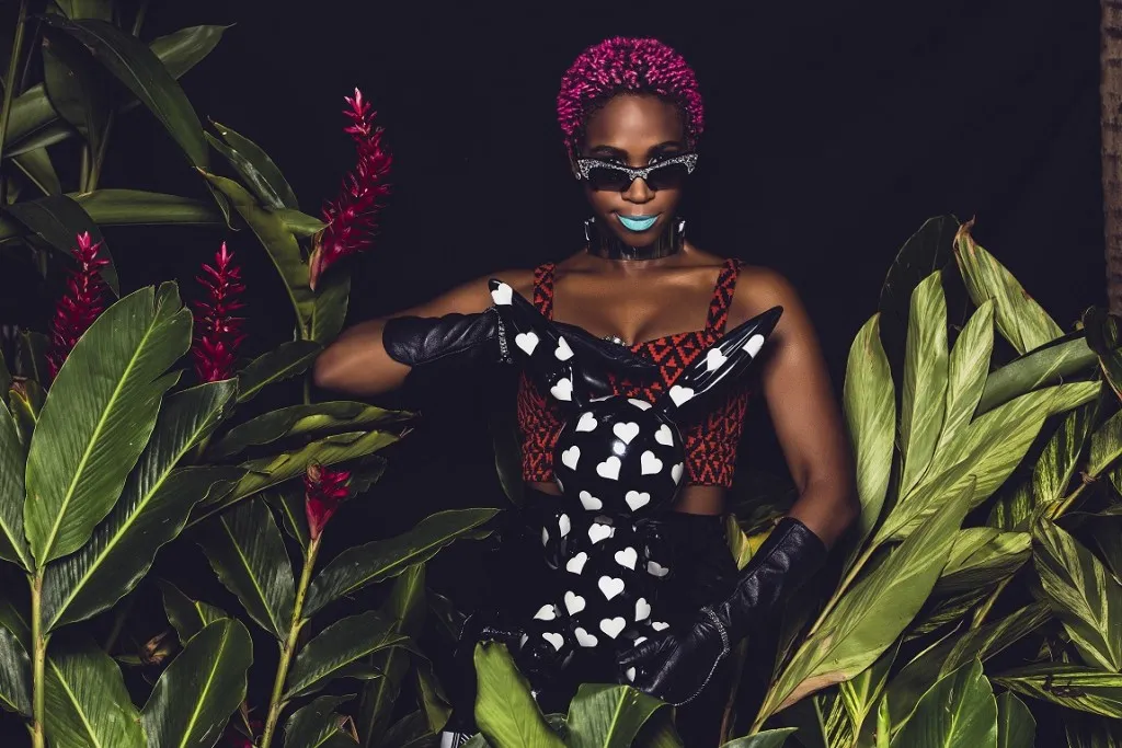 Rapper Karol Conka se apresenta no Pelourinho