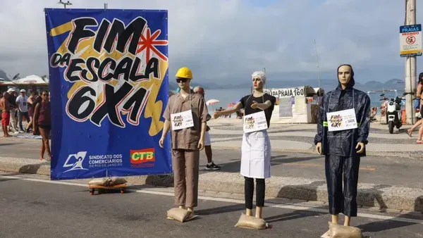 Brasileiros protestam a favor da PEC que acaba com a escala 6x1