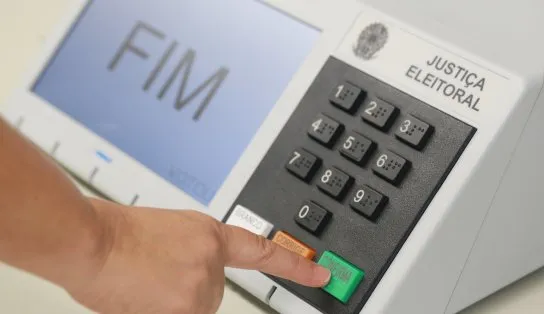 PP e Republicanos dizem ao TSE que não concordam com ação do PL sobre urnas