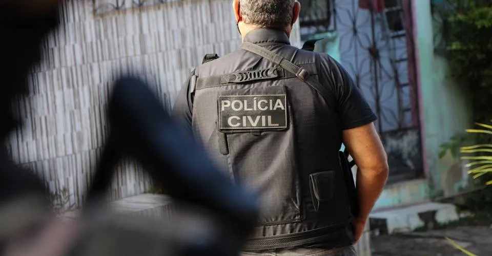 Homem é preso após tentar matar enteado em cidade baiana