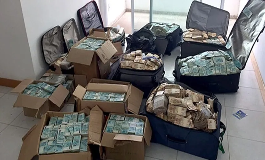 CONTROLE: Novas regras para saque acima de R$ 50 mil entram em vigor nesta quarta