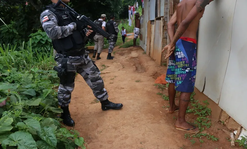 Após morte de criança, policiamento é reforçado na Mata Escura e Jardim Santo Inácio