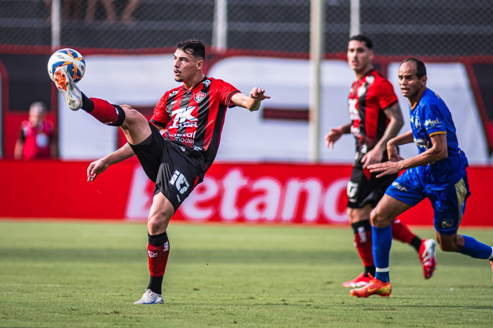 Vitória superou o Jequié por 2 a 0 neste domingo. Foto: Victor Ferreira | EC Vitória