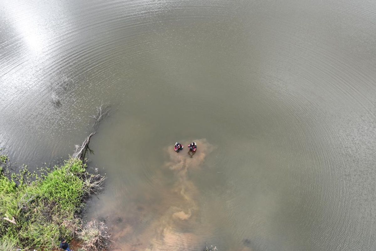 Vítimas De Afogamento De Canoa Na Bahia