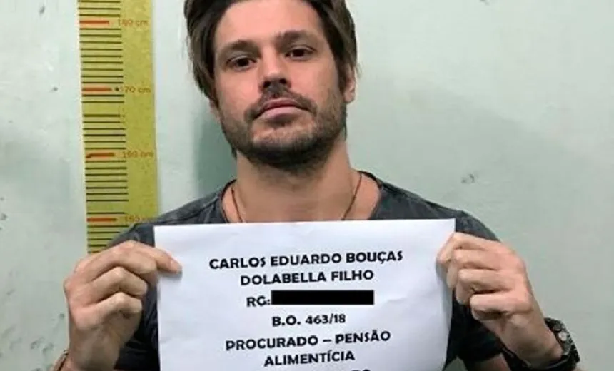 ADAPTAÇÃO: Confira imagens de Dado Dolabella dentro da cadeia após não pagar pensão