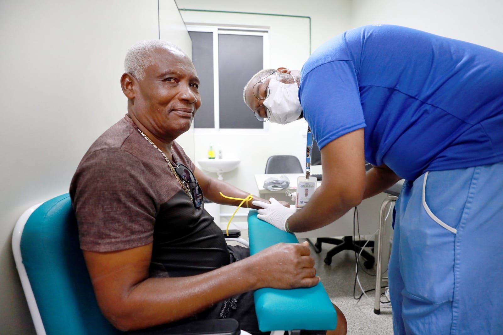 Vagas Seguem Disponíveis Para Consultas E Exames Durante O Novembro Azul