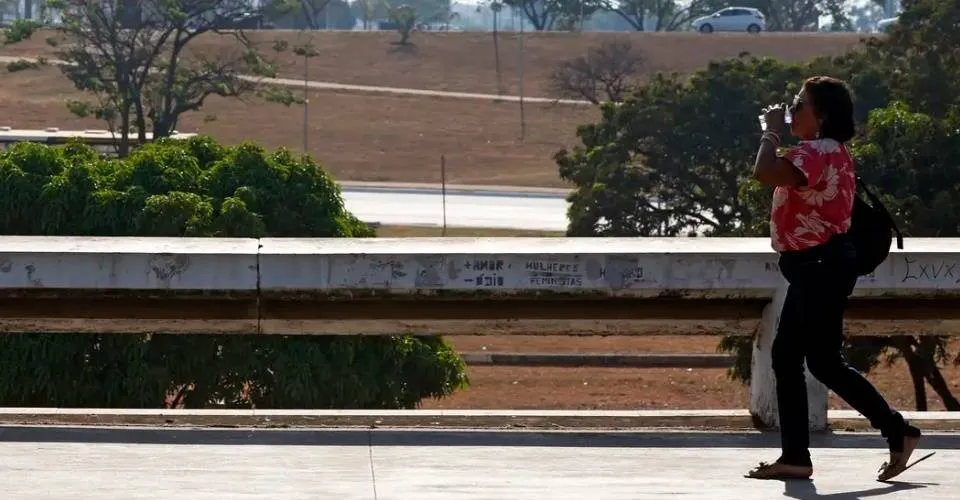 Atenção, baianos! Inmet emite alerta laranja de baixa umidade no estado; saiba mais