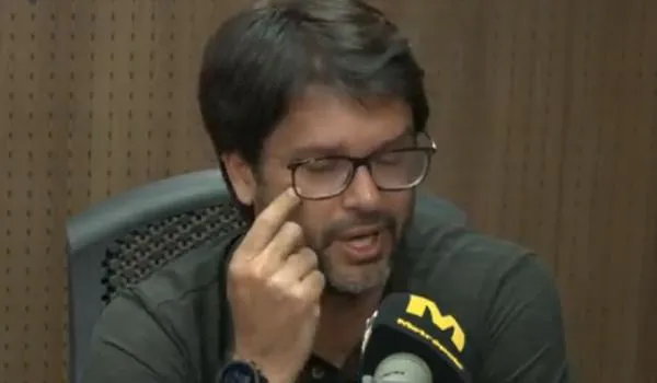 Emocionado, Bellintani diz que não será candidato a prefeito e segue no Bahia;  "muito feliz com o que estou fazendo"