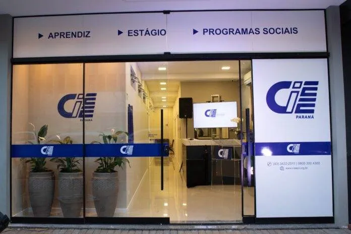 CIEE faz mutirão de vagas para estágio nesta terça (8); veja pontos de inscrição na Bahia