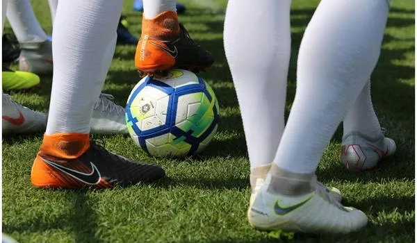 Fifa calcula prejuízo de US$ 14 bilhões no mundo do futebol por conta da pandemia 