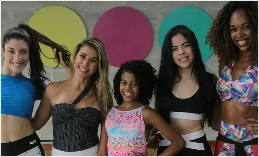 CLUBE DA ALEGRIA: Criançada faz passeio pelo projeto Tamar e dança muito com ballet do tio Léo Santana