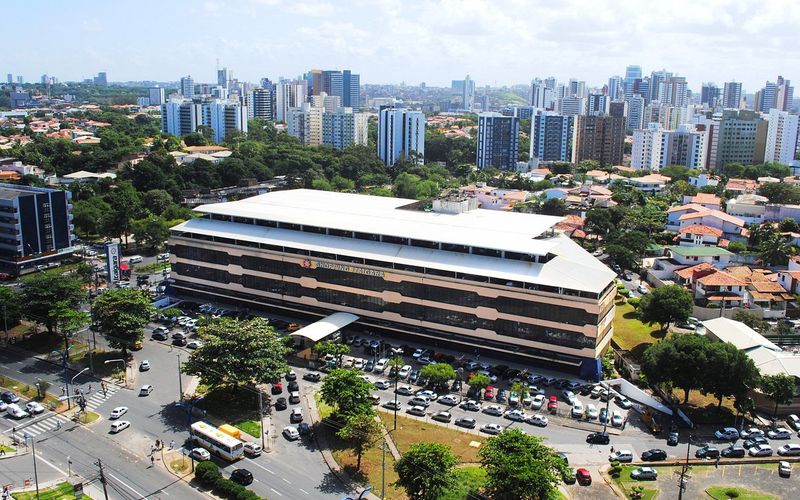 O Itaigara &eacute; um dos bairros mais valorizados de Salvador em 2026, consolidado como um centro de alto padr&atilde;o que equilibra moradia residencial, centros empresariais e &aacute;reas verdes/Foto: Reprodu&ccedil;&atilde;o