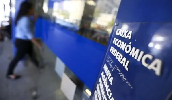 Caixa começa a pagar PIS de trabalhadores nascidos em dezembro
