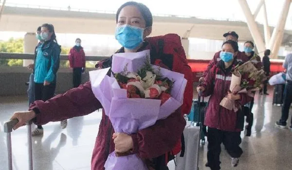 China tem 47 novos casos importados de coronavírus; nas últimas 24 horas, morreram mais quatro pessoas